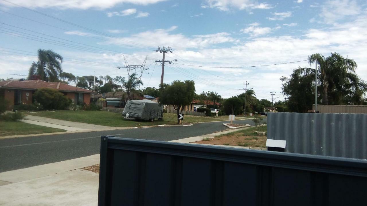 Airport Budget Room Perth Exterior foto